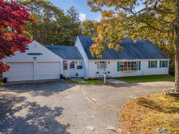 147 Pleasant Bay Rd, Harwich, MA 02645