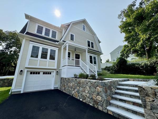 47 Ledgehill Road, Boston, MA 02132