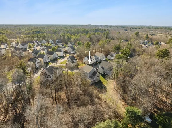 Raynham, MA 02767,3 Heather Way