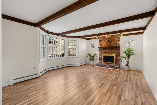 85 Desert Brook Rd., Wrentham, MA 02093