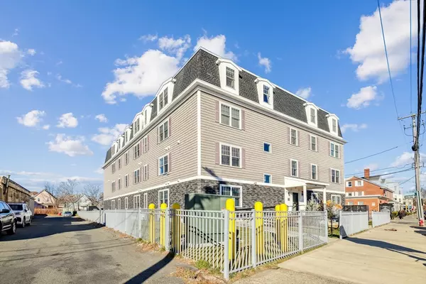 693 Western Ave #404, Lynn, MA 01905