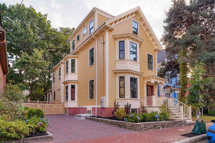 50 Sacramento Street, Cambridge, MA 02138