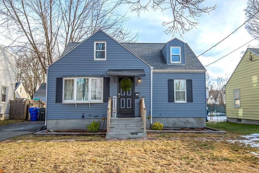 65 Garland St, Springfield, MA 01118