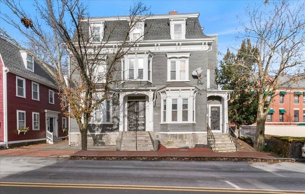 92 Essex Street #1, Salem, MA 01970