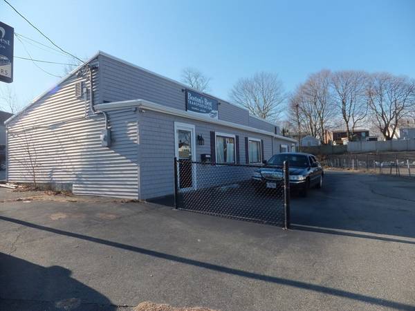 119 Bridge St, Weymouth, MA 02191