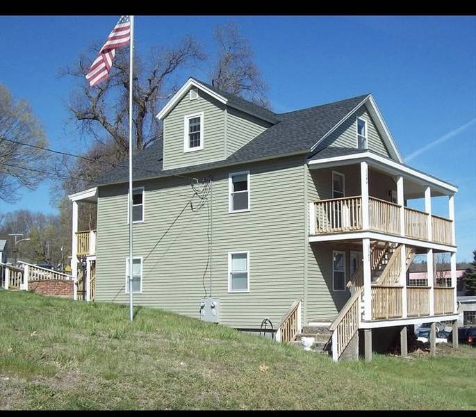 1142-1144 Park St #2, Palmer, MA 01069