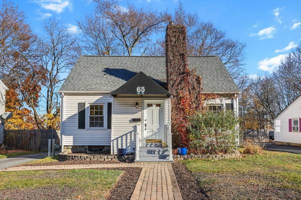 65 Park Ave, Worcester, MA 01605