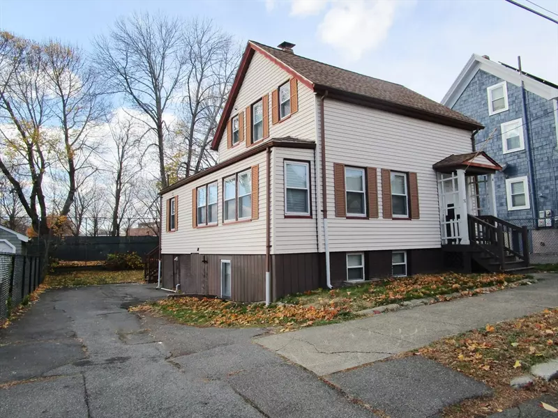 76 Michigan Ave, Lynn, MA 01902