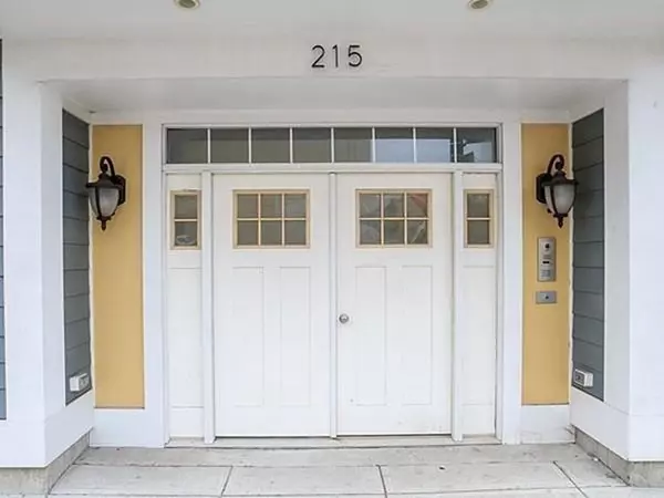 215 D Street #B2, Boston, MA 02127