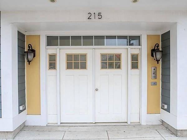 215 D Street #B2, Boston, MA 02127