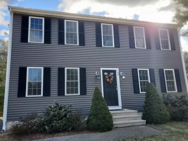 10 Patriots Path, Middleboro, MA 02346