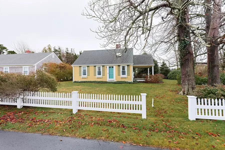 133 Mariners Lane, Falmouth, MA 02540