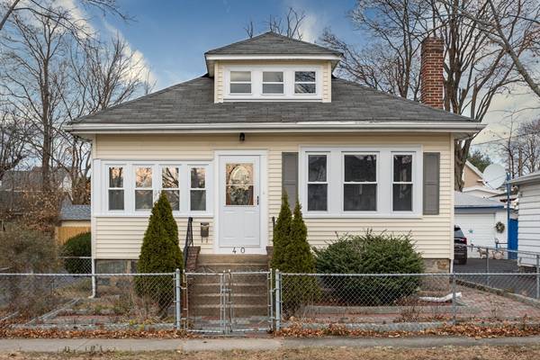 40 Ellerton Rd, Quincy, MA 02169