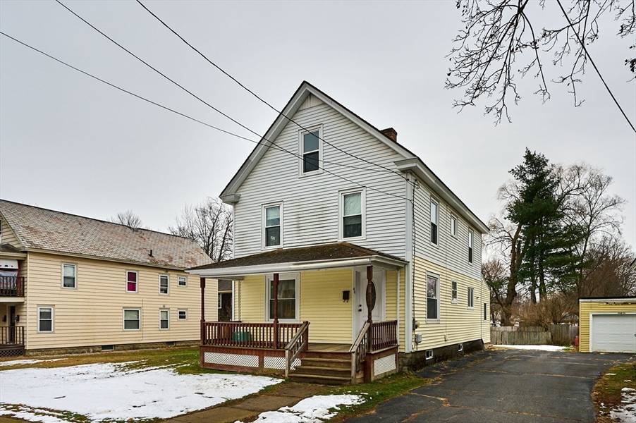 44 Allen St, Greenfield, MA 01301