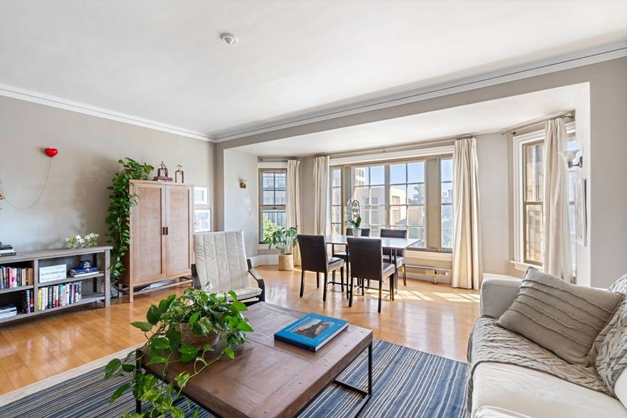 1572 Massachusetts Ave #47, Cambridge, MA 02481