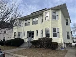 32 Washington Ave #32, Waltham, MA 02453