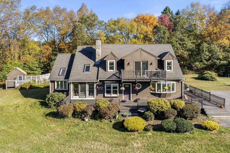 20 Sawyer Hill Rd, Berlin, MA 01503