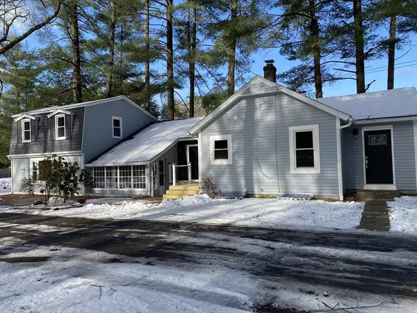 Wilbraham, MA 01095,12 Hillcrest Dr