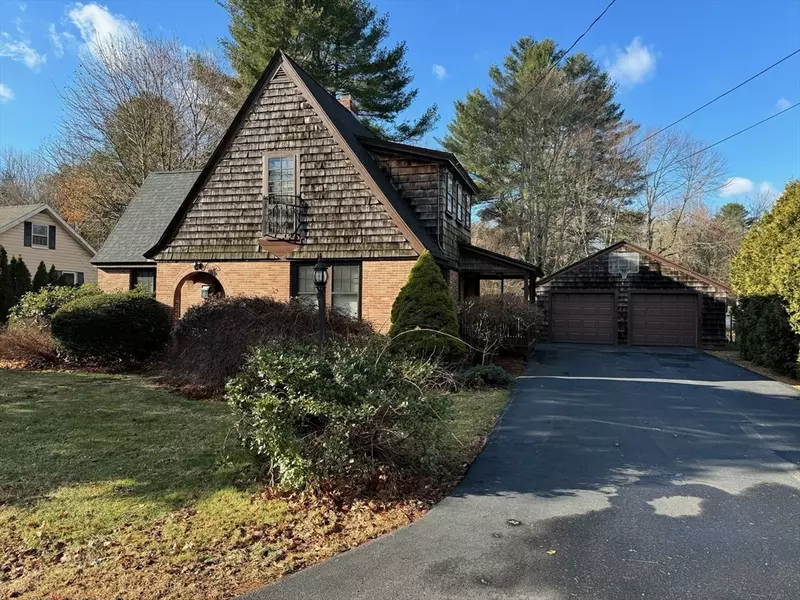 20 Pine Street, Oxford, MA 01540