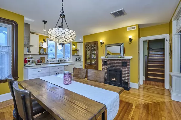 Swampscott, MA 01907,48 Grant Road