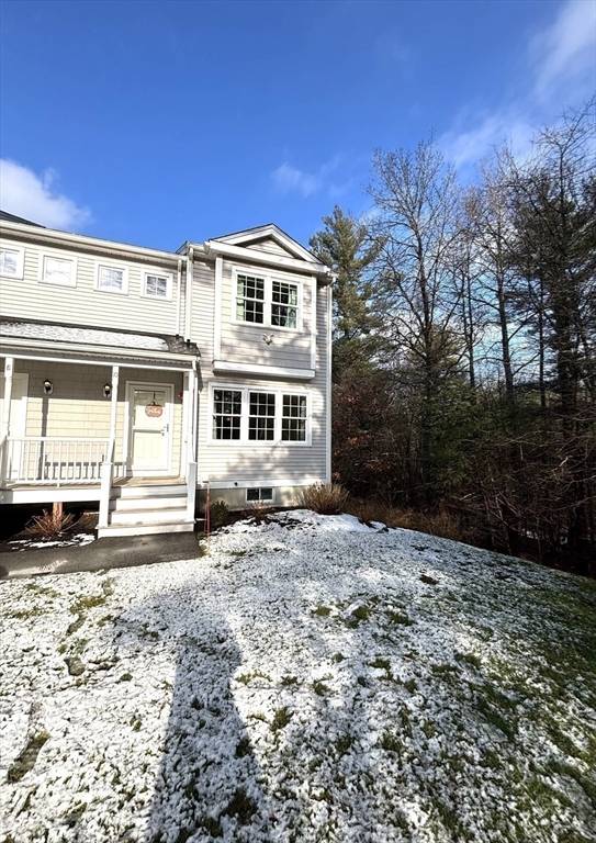 10 Great Cedar Drive #10, Hanson, MA 02341