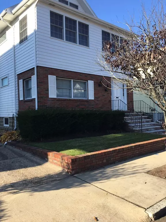 Medford, MA 02155,91 Hillsdale #2