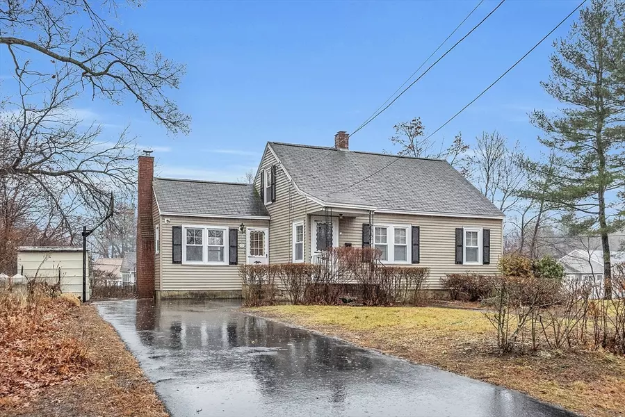 2 Nelson Ave, Tewksbury, MA 01876