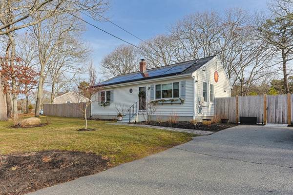 116 Windshore Dr, Barnstable, MA 02601