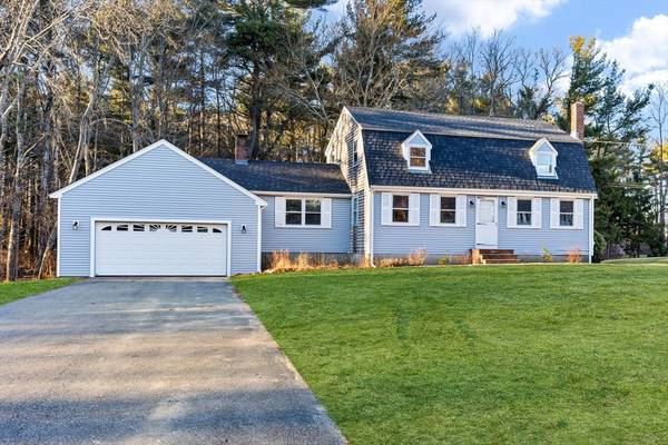 89 Columbus Ave, West Bridgewater, MA 02379