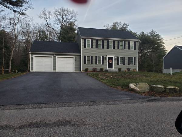 304 Old Center, Middleboro, MA 02346