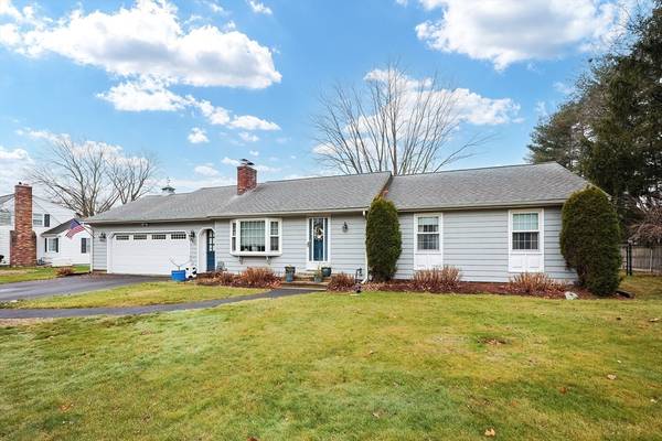 Seekonk, MA 02771,235 Olney St