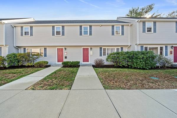 811 Washington St #7, Pembroke, MA 02359