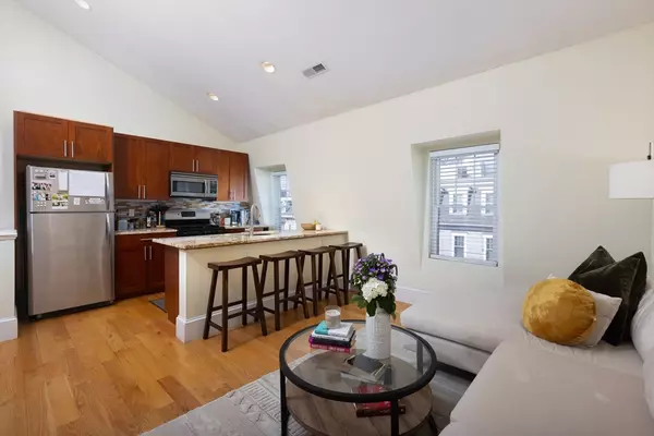 847 East 4th Street #3, Boston, MA 02127