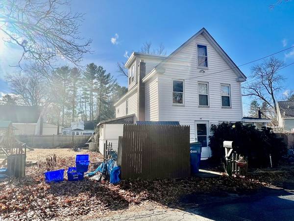 35 Oak Street, Tewksbury, MA 01876