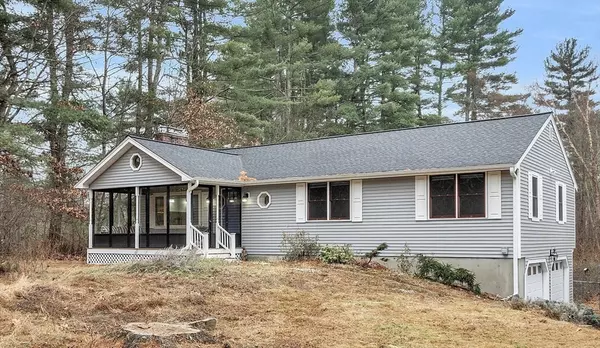 Holliston, MA 01746,9 Courtland Street