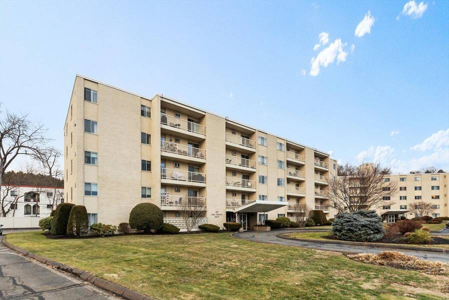 200 Park Terrace Drive #231, Stoneham, MA 02180