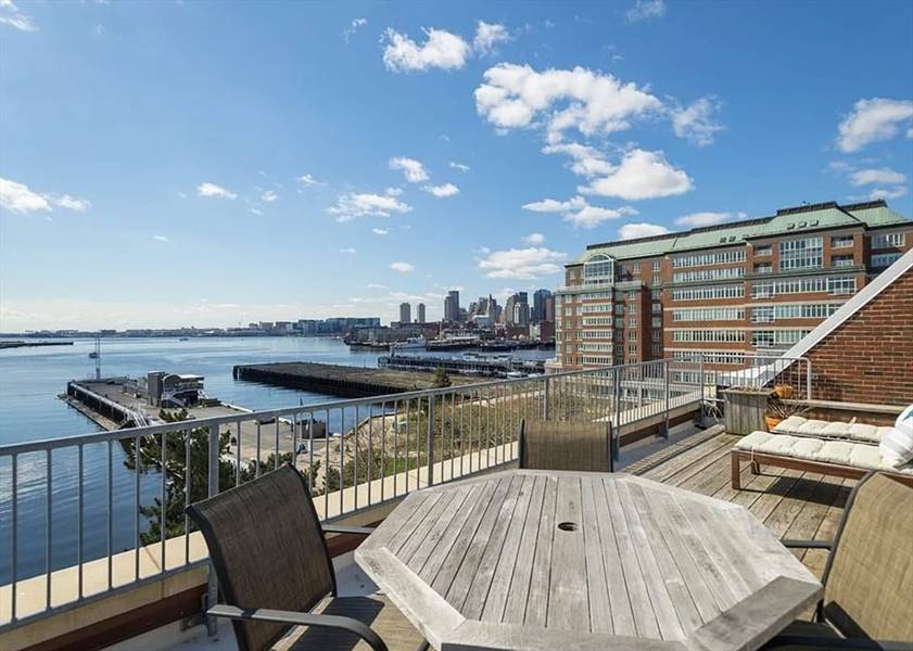 42 8th St #5513, Boston, MA 02129