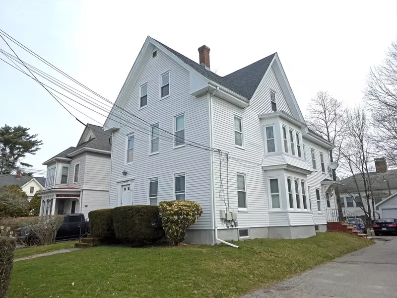 55 Everett Street #3, Middleboro, MA 02346