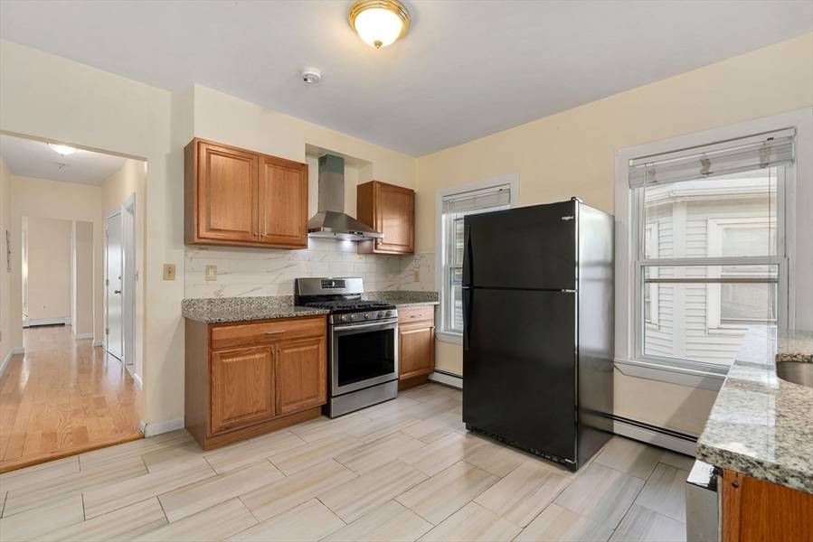 3266 Washington St. #3, Boston, MA 02130