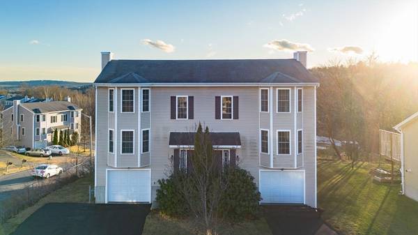 1-B Holly Ter, Worcester, MA 01607