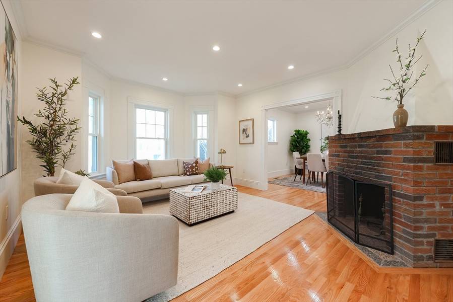 26 Bigelow St, Quincy, MA 02169