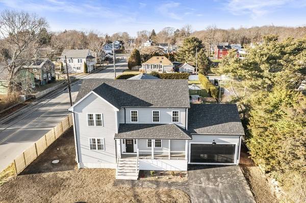 58 Hathaway Street, Fairhaven, MA 02719