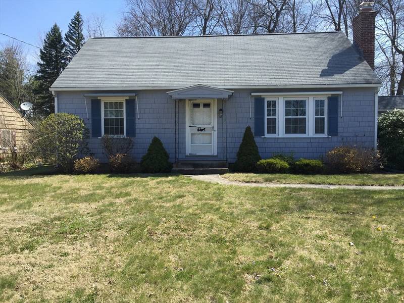 18 Knollwood Dr, East Longmeadow, MA 01028