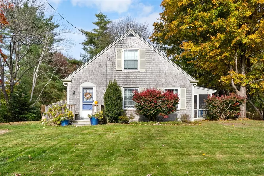 5 Captain's Lane, Mattapoisett, MA 02739