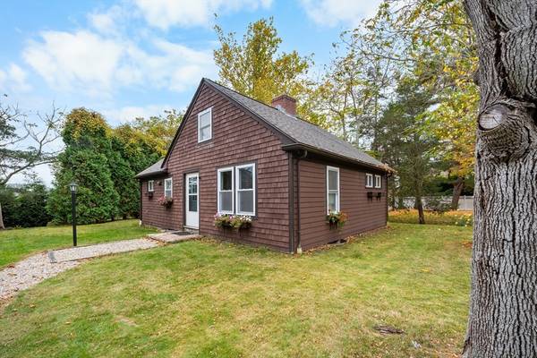 Mattapoisett, MA 02739,4,6 Captains Ln