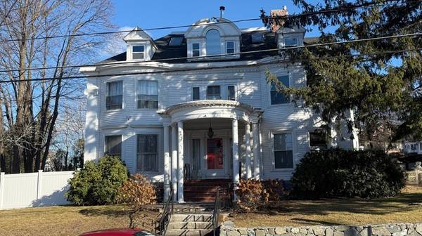 349 Beacon Street #D, Lowell, MA 01850