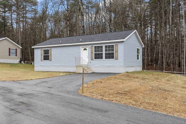 Shirley, MA 01462,154 Great Road #21