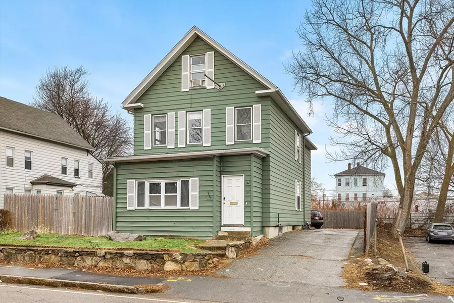 629 Cambridge St, Worcester, MA 01610