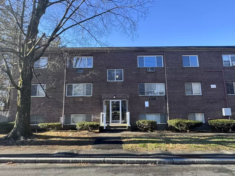 15 2nd St #9A, Framingham, MA 01702