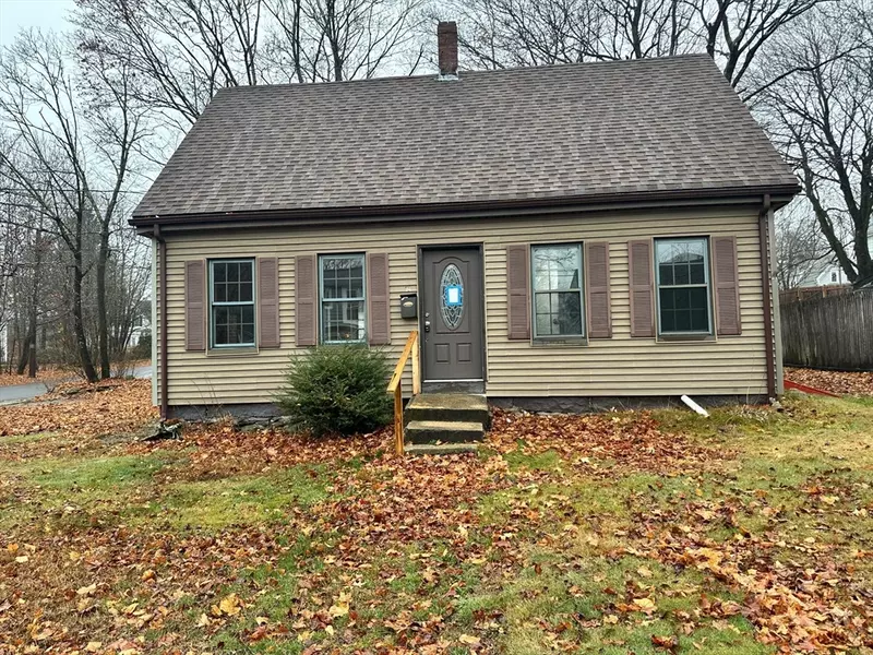 49 East Ave, Whitman, MA 02382